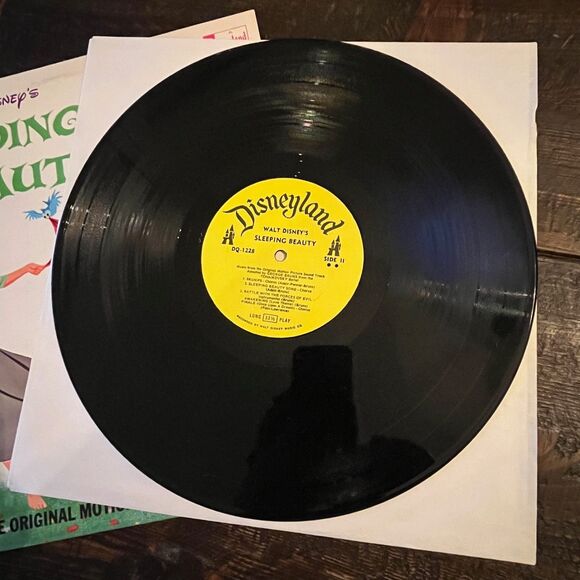 Walt Disney's Sleeping Beauty Vinyl LP Record VTG 1964 DQ1228 Disneyland Records - Picture 6 of 9